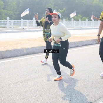 Runner Photo 6929327