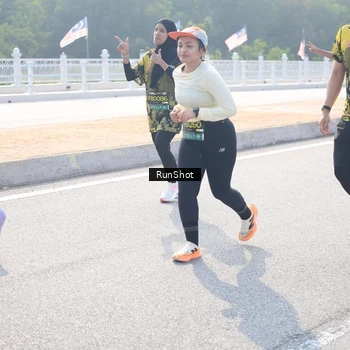 Runner Photo 6929328