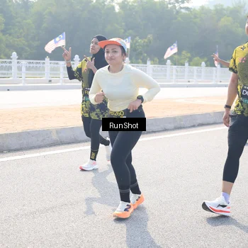 Runner Photo 6929329