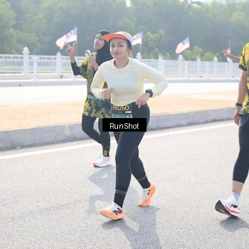 Runner Photo 6929331
