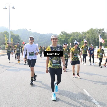 Runner Photo 6929340
