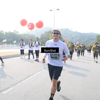 Runner Photo 6929344