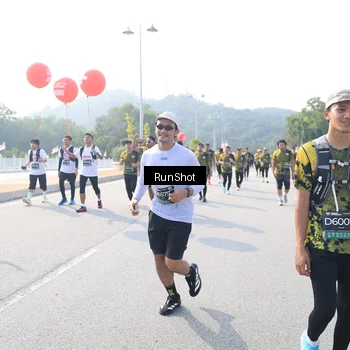 Runner Photo 6929345
