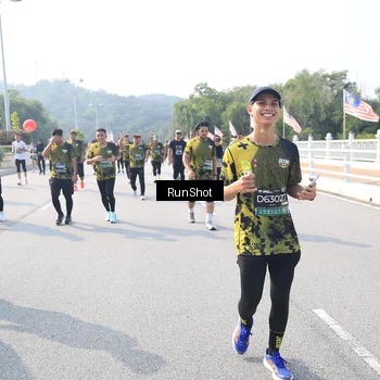 Runner Photo 6929359