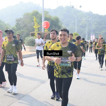 Runner Photo 6929366