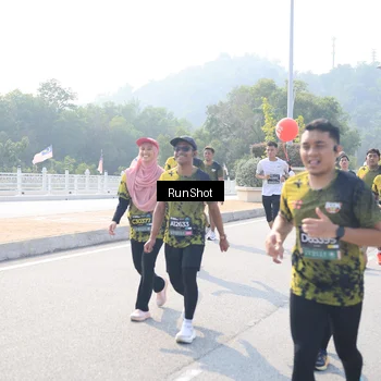 Runner Photo 6929370