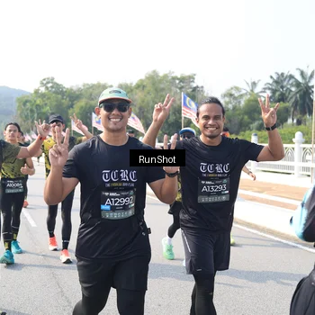 Runner Photo 6929407