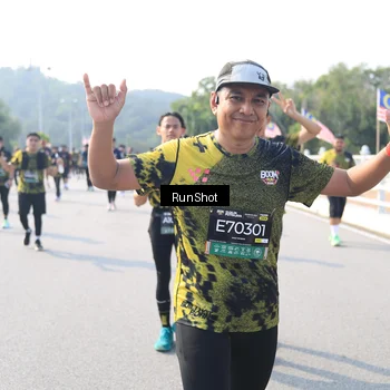 Runner Photo 6929416
