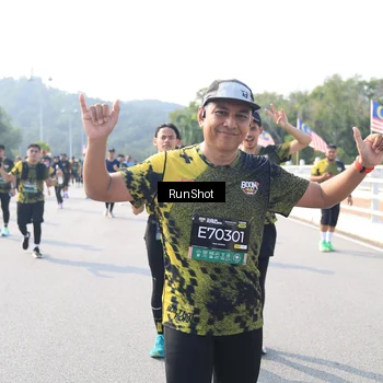 Runner Photo 6929417