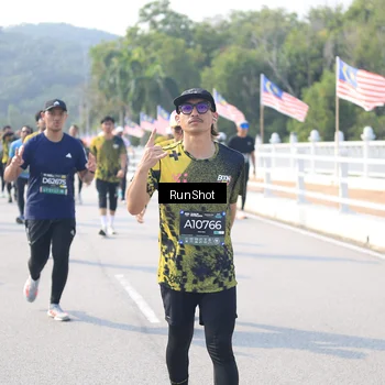 Runner Photo 6929439