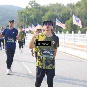 Runner Photo 6929442