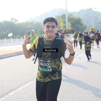 Runner Photo 6929453
