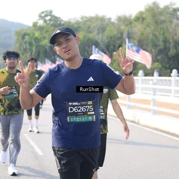 Runner Photo 6929462