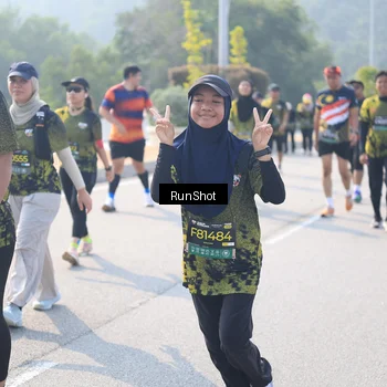 Runner Photo 6929473