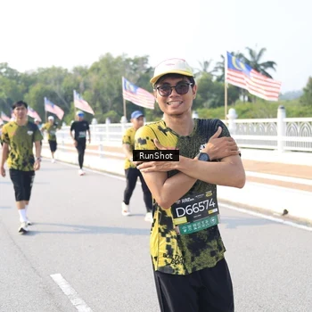 Runner Photo 6929495
