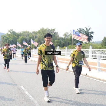 Runner Photo 6929506