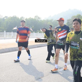 Runner Photo 6929520
