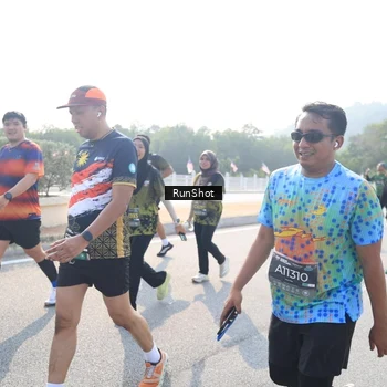 Runner Photo 6929537