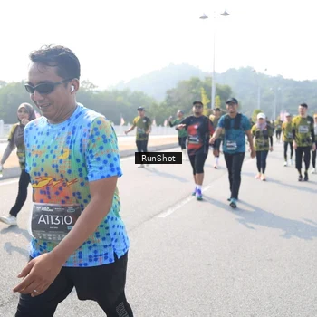 Runner Photo 6929538