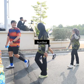 Runner Photo 6929543