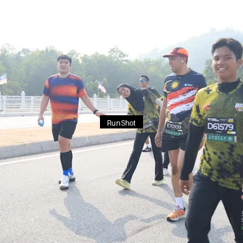 Runner Photo 6929549