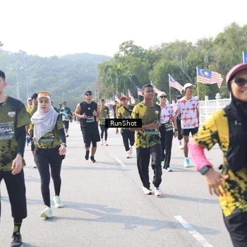 Runner Photo 6929559