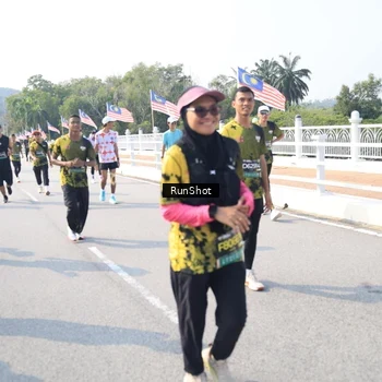 Runner Photo 6929560