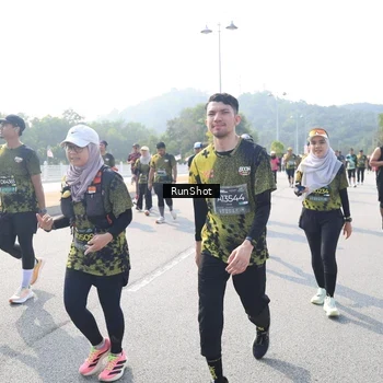 Runner Photo 6929566