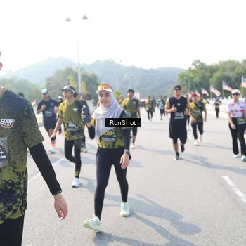 Runner Photo 6929573