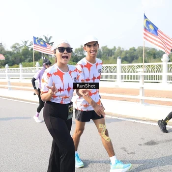 Runner Photo 6929603