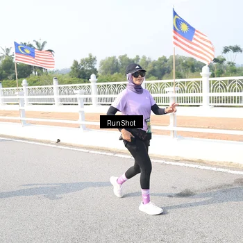 Runner Photo 6929623