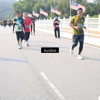 Runner Photo 6929631
