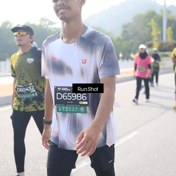 Runner Photo 6929642