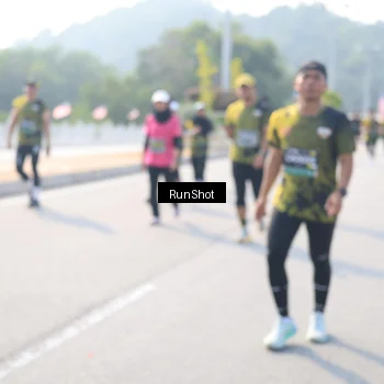 Runner Photo 6929645