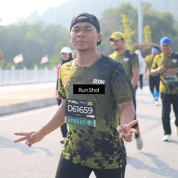 Runner Photo 6929656