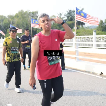 Runner Photo 6929660