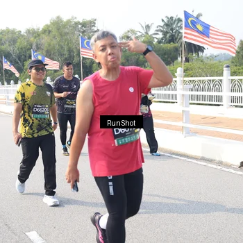 Runner Photo 6929661