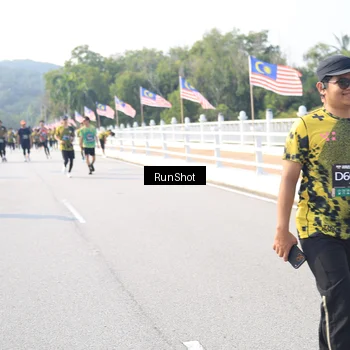 Runner Photo 6929671