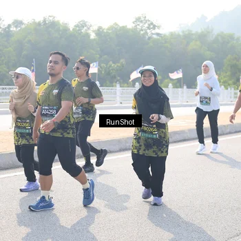 Runner Photo 6929677
