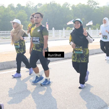 Runner Photo 6929680
