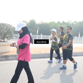 Runner Photo 6929682
