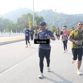 Runner Photo 6929703