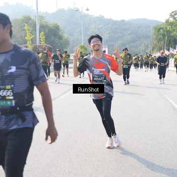 Runner Photo 6929717
