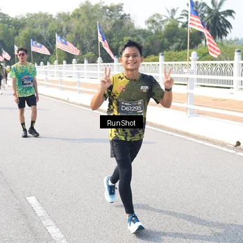 Runner Photo 6929736