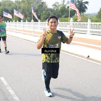Runner Photo 6929737