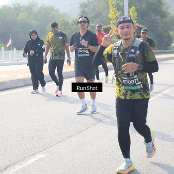 Runner Photo 6929750
