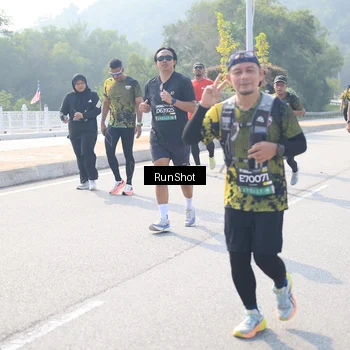 Runner Photo 6929751