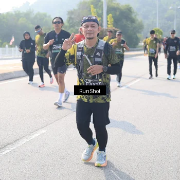 Runner Photo 6929753