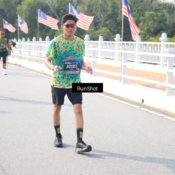 Runner Photo 6929754