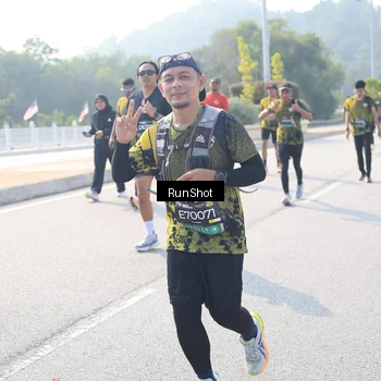 Runner Photo 6929758